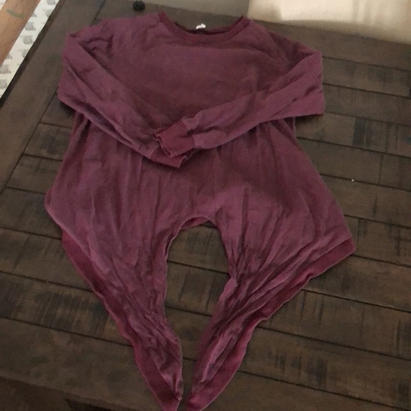 PinkBlush Plum maternity front tie top Size Small - Picture 4 of 4